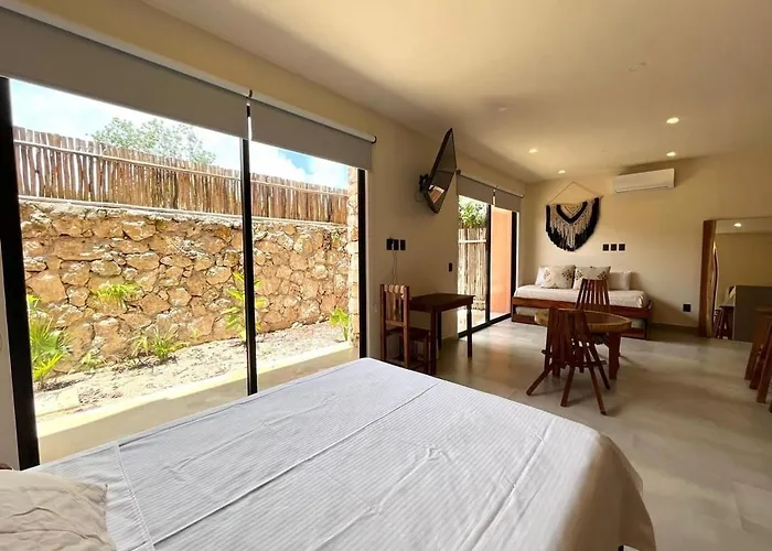 Exclusive Jungle Hideaway Apartment *