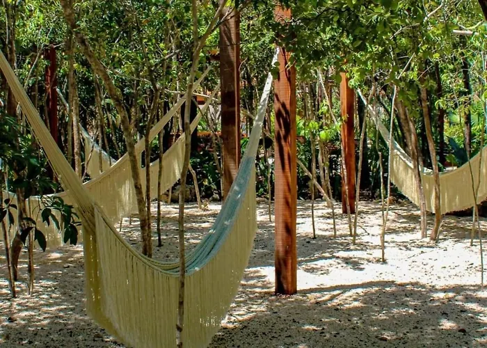 Exclusive Jungle Hideaway Apartment